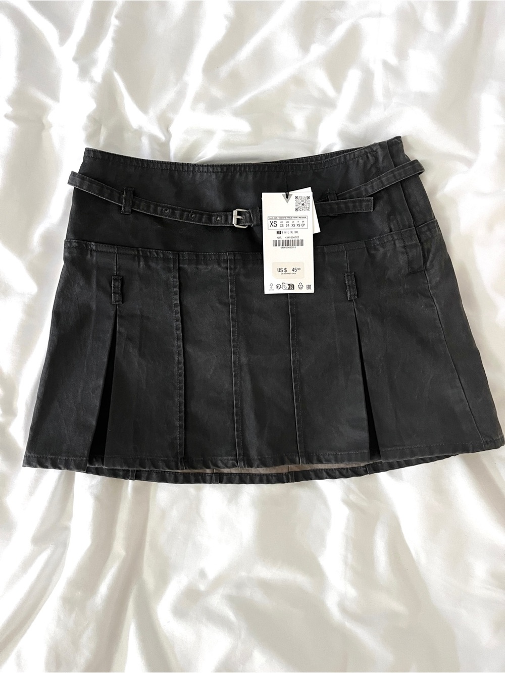 NWT Zara Black Pleated Mini Skirt with Slim Belt | Womens XS
